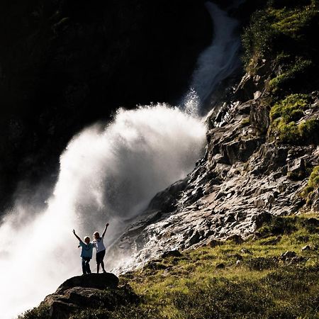Stoanmandl Wohlfuehlappartements Neustift im Stubaital Bagian luar foto