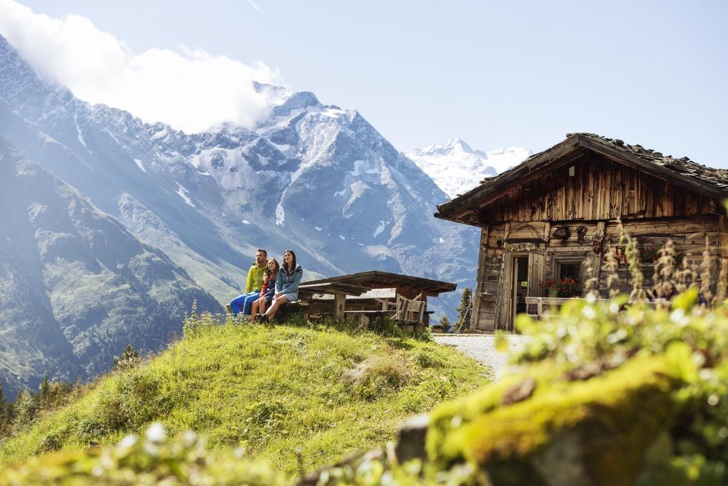 Stoanmandl Wohlfuehlappartements Neustift im Stubaital Bagian luar foto